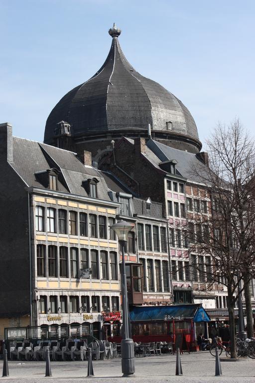 Le Chat Maudit De Maryse Villa Liège Exteriör bild